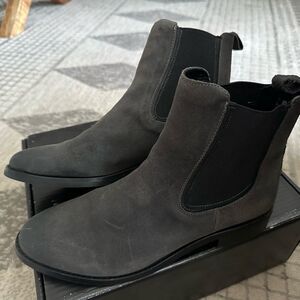 Thursday Boot Company Duchess Chelsea boots Shadow Gray Size 9.5